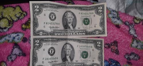 Tengo 2 billetes de 2 de el 1776 pa la venta - Imagen 1