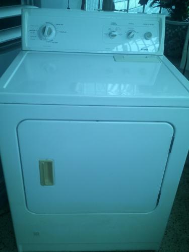 Secadora de ropa kenmore capacidad grande de  - Imagen 1