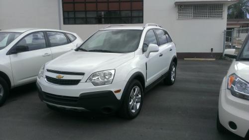 Chevrolet Captiva año 2013 color blanco pa - Imagen 1